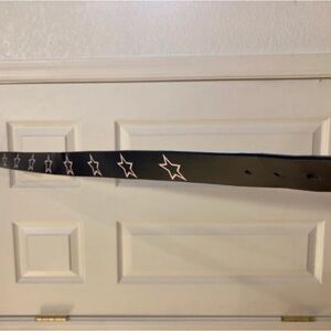 Elegant reversible Black or Pink Belt with Star Design med